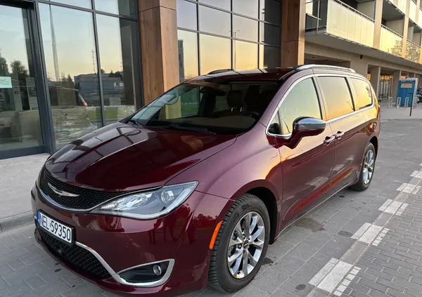 warszawa Chrysler Pacifica cena 114999 przebieg: 236900, rok produkcji 2017 z Warszawa